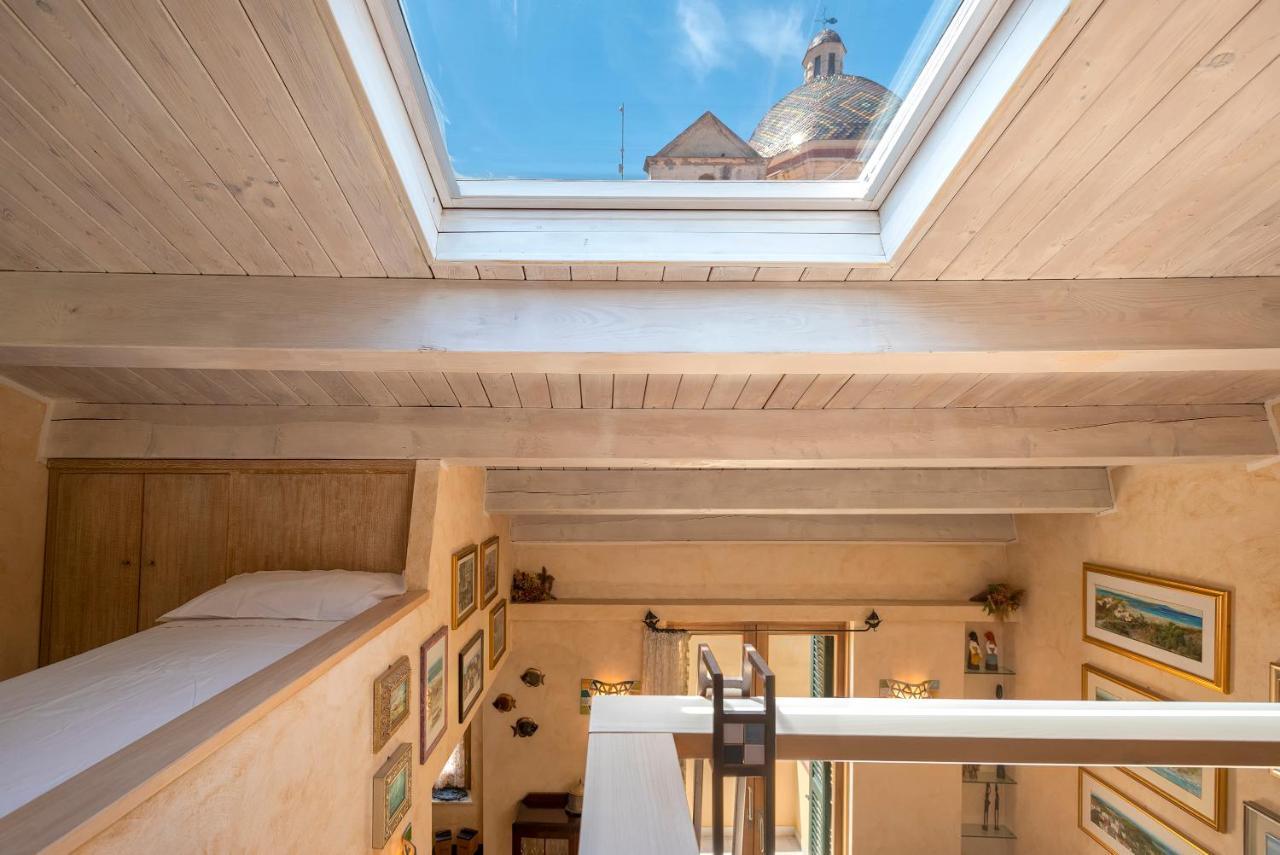 Casa Ferret. Appartamento Nel Cuore Di Alghero Dış mekan fotoğraf